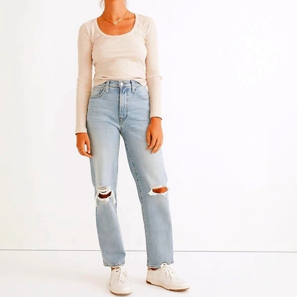 Madewell Denim - Madewell Danby Wash The Perfect Vintage Straight Distressed Jeans 24